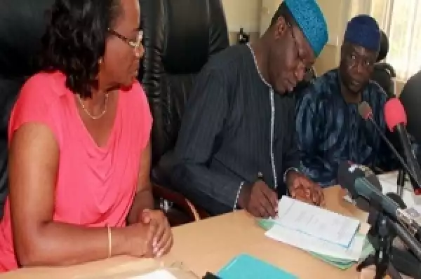 Fayemi Creates Additional 19 Local Government Councils by elbinmanny:
